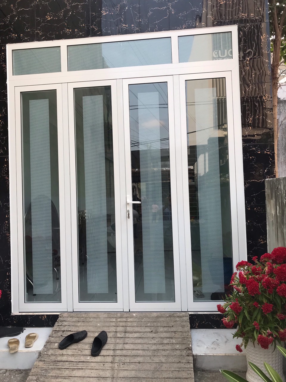Làm Cửa Nhôm Kính Đẹp Cho Nhà Phố, Chung Cư, Văn Phòng