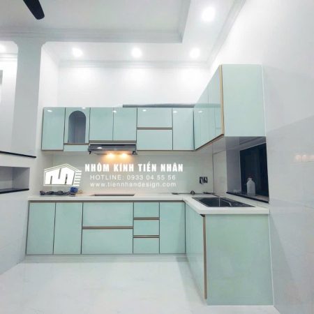 Mẫu tủ bếp nhôm cánh kính đẹp