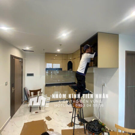 Tủ bếp nhôm kính Tiến Nhân